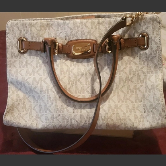 Purse - Picture 4 of 6